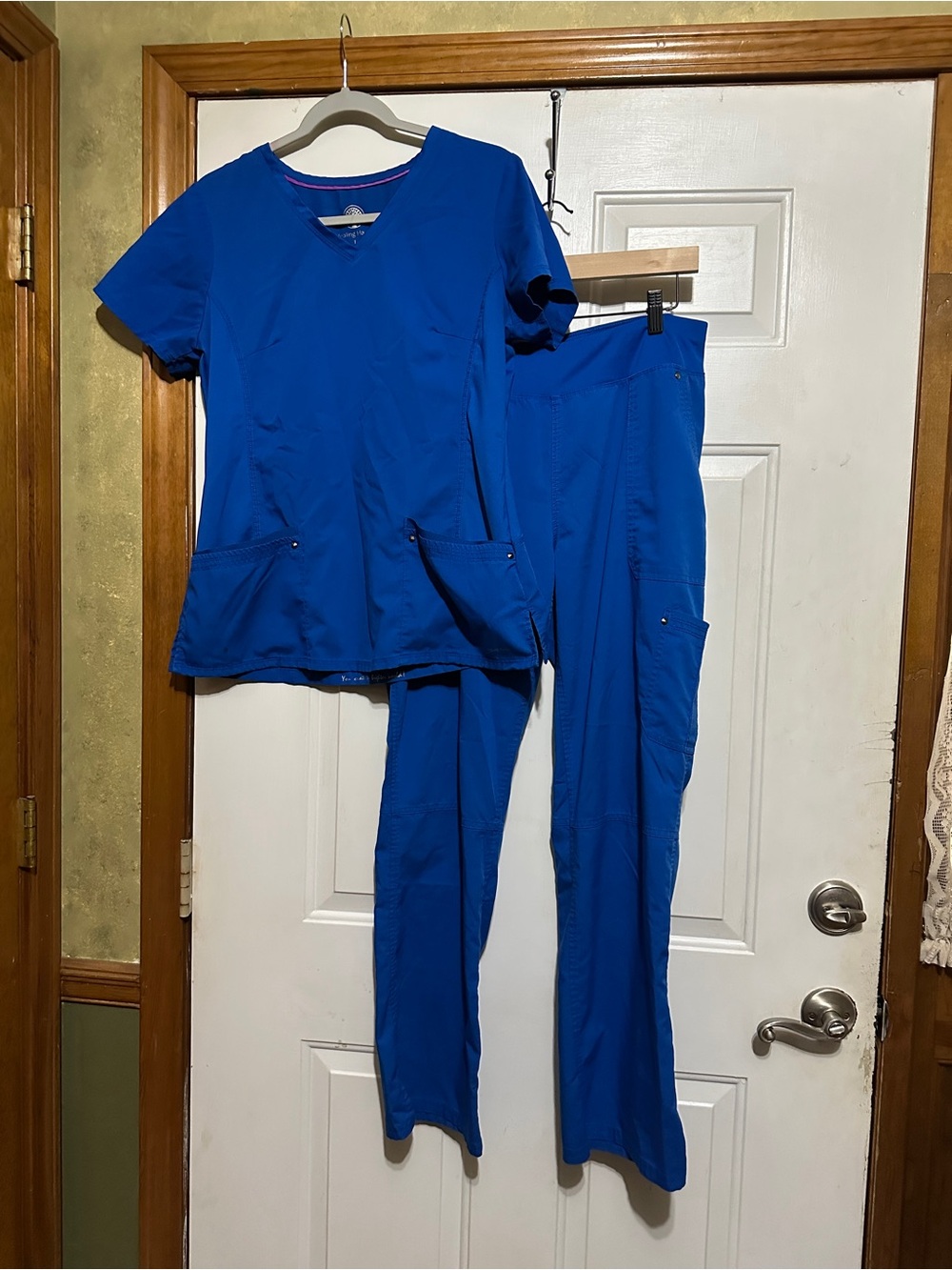 Healing Hands/Purple Label Size Large Royal Blue Scrub Set Juliet Top Tori Pants